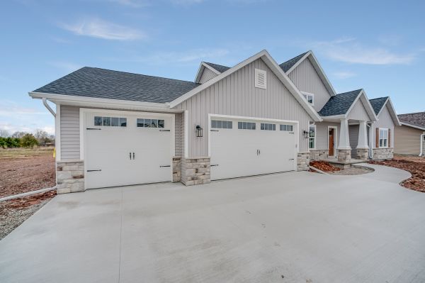 Cost of Concrete Driveway Pouring in Pickerington