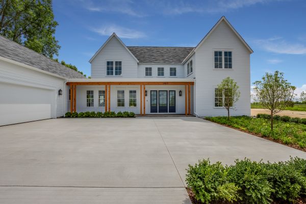Cost of Concrete Driveway Service in Pickerington