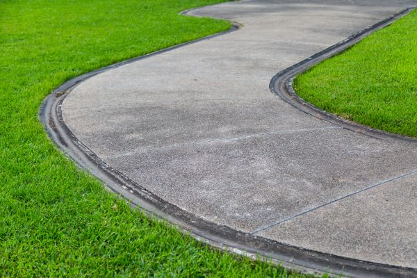 Concrete Sidewalk Construction in Pickerington