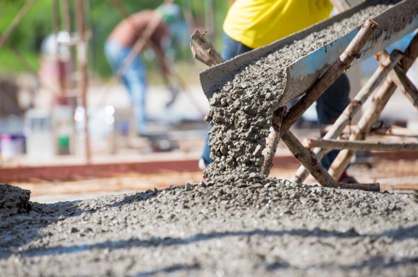 Backyard Concrete Pouring in Pickerington