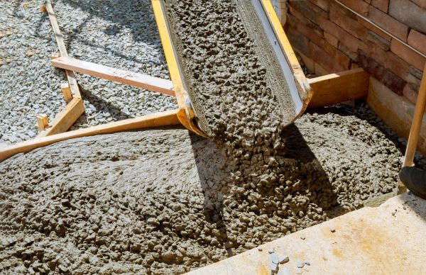 Cement Walkway Pouring in Pickerington